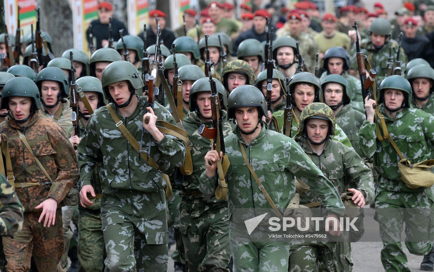 Exam to earn right to wear crimson beret in Belarus