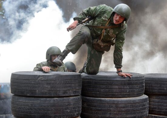 Exam to earn right to wear crimson beret in Belarus