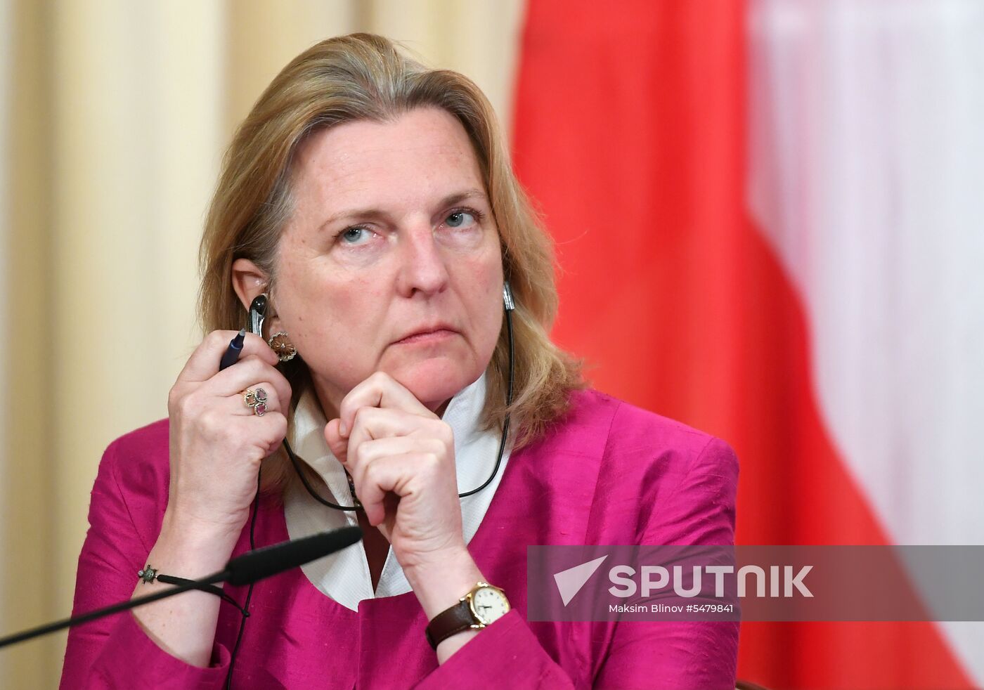 Foreign Minister Sergei Lavrov meets with Austrian Foreign Minister Karin Kneissl