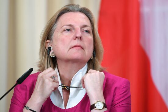 Foreign Minister Sergei Lavrov meets with Austrian Foreign Minister Karin Kneissl