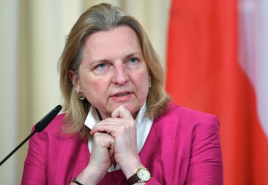 Foreign Minister Sergei Lavrov meets with Austrian Foreign Minister Karin Kneissl