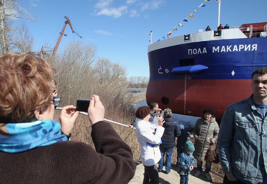 Nizhny Novgorod shipyard floats new dry cargo ship for Pola Rise