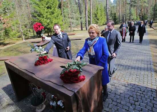 Unveiling of Katyn Memorial