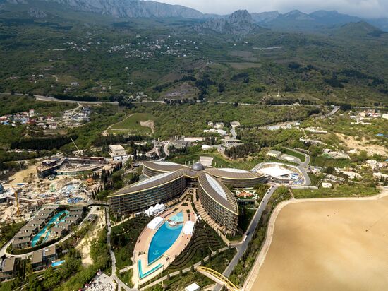 Mriya Resort & Spa hotel in Yalta
