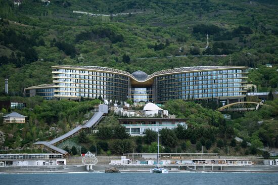 Mriya Resort & Spa hotel in Yalta