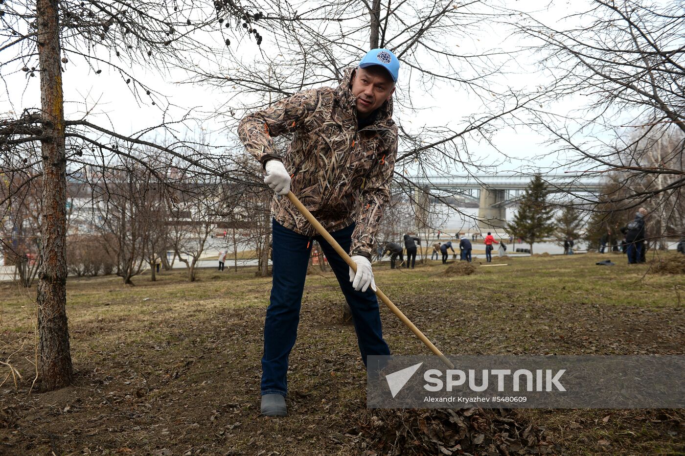 Voluntary city cleanup in Novosibirsk