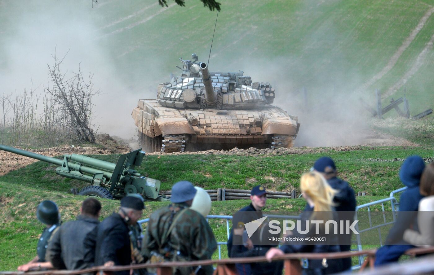 Tank Biathlon 2018 competition show in Belarus