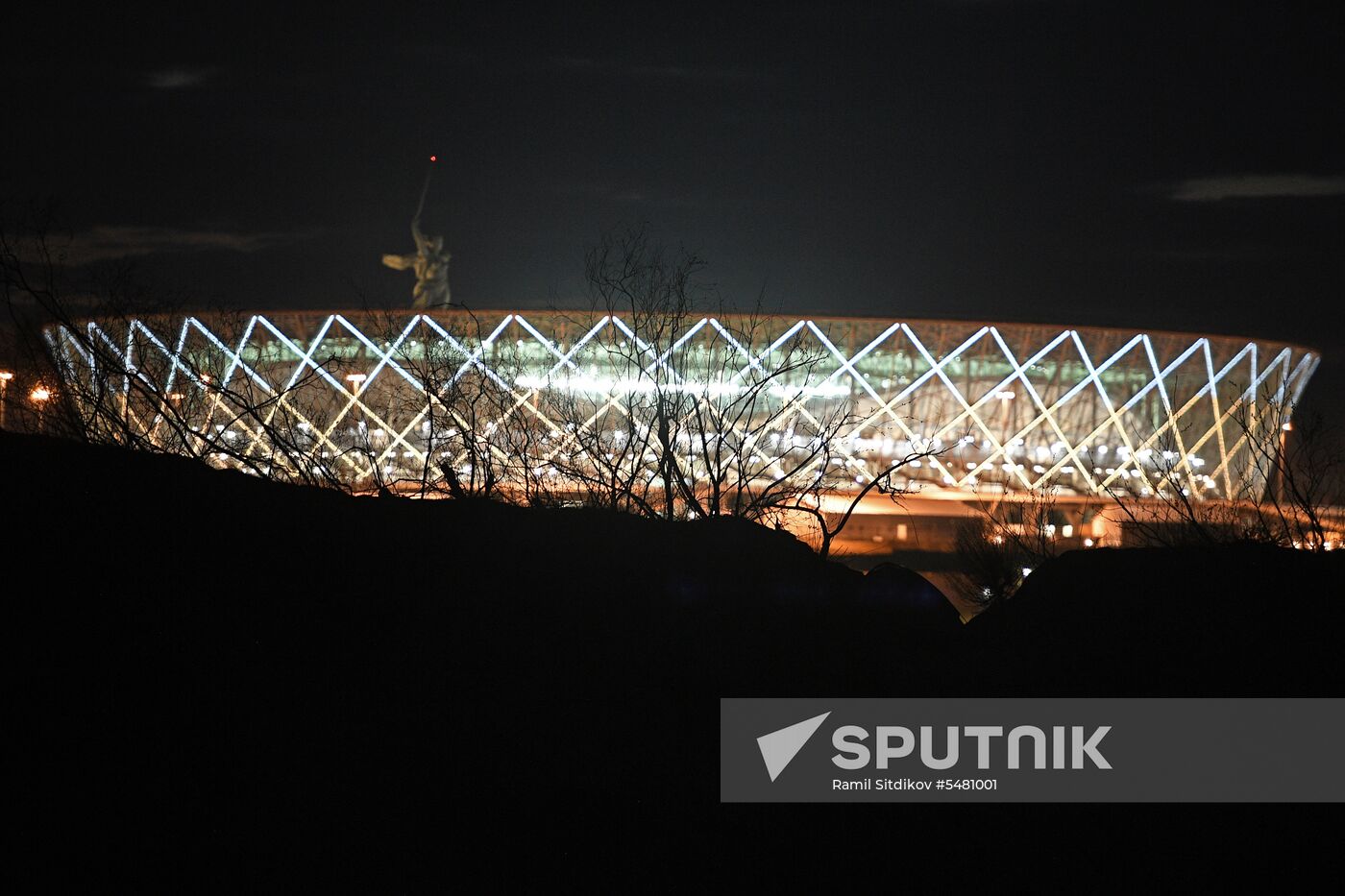 Football. Vogograd Arena hosts first official match
