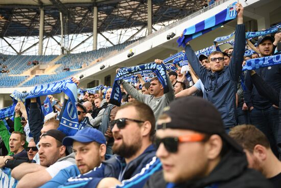 Football. Vogograd Arena hosts first official match