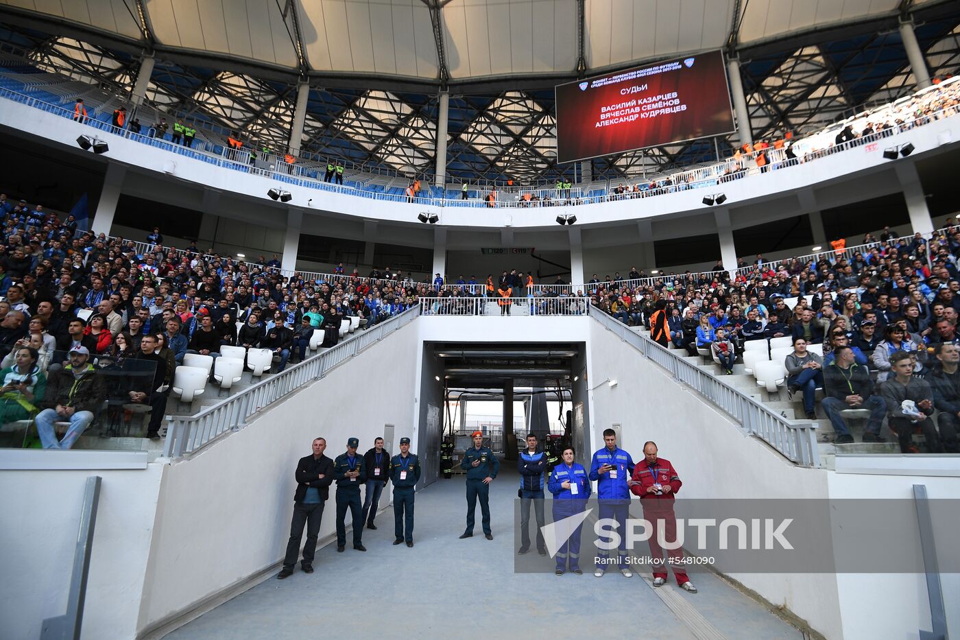 Football. Vogograd Arena hosts first official match