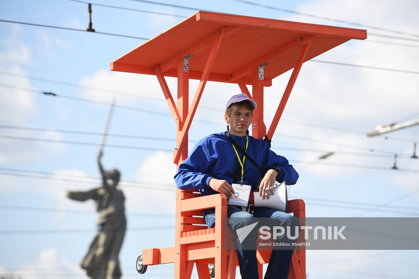 Football. Vogograd Arena hosts first official match