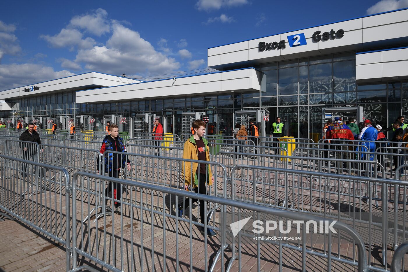 Football. Vogograd Arena hosts first official match