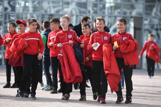 Football. Vogograd Arena hosts first official match