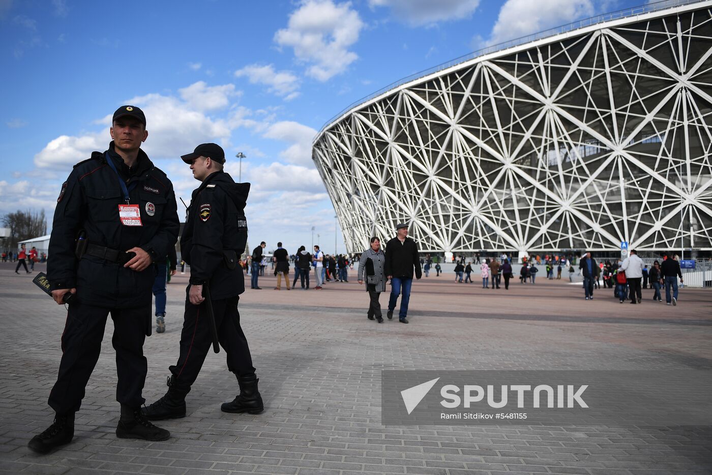 Football. Vogograd Arena hosts first official match
