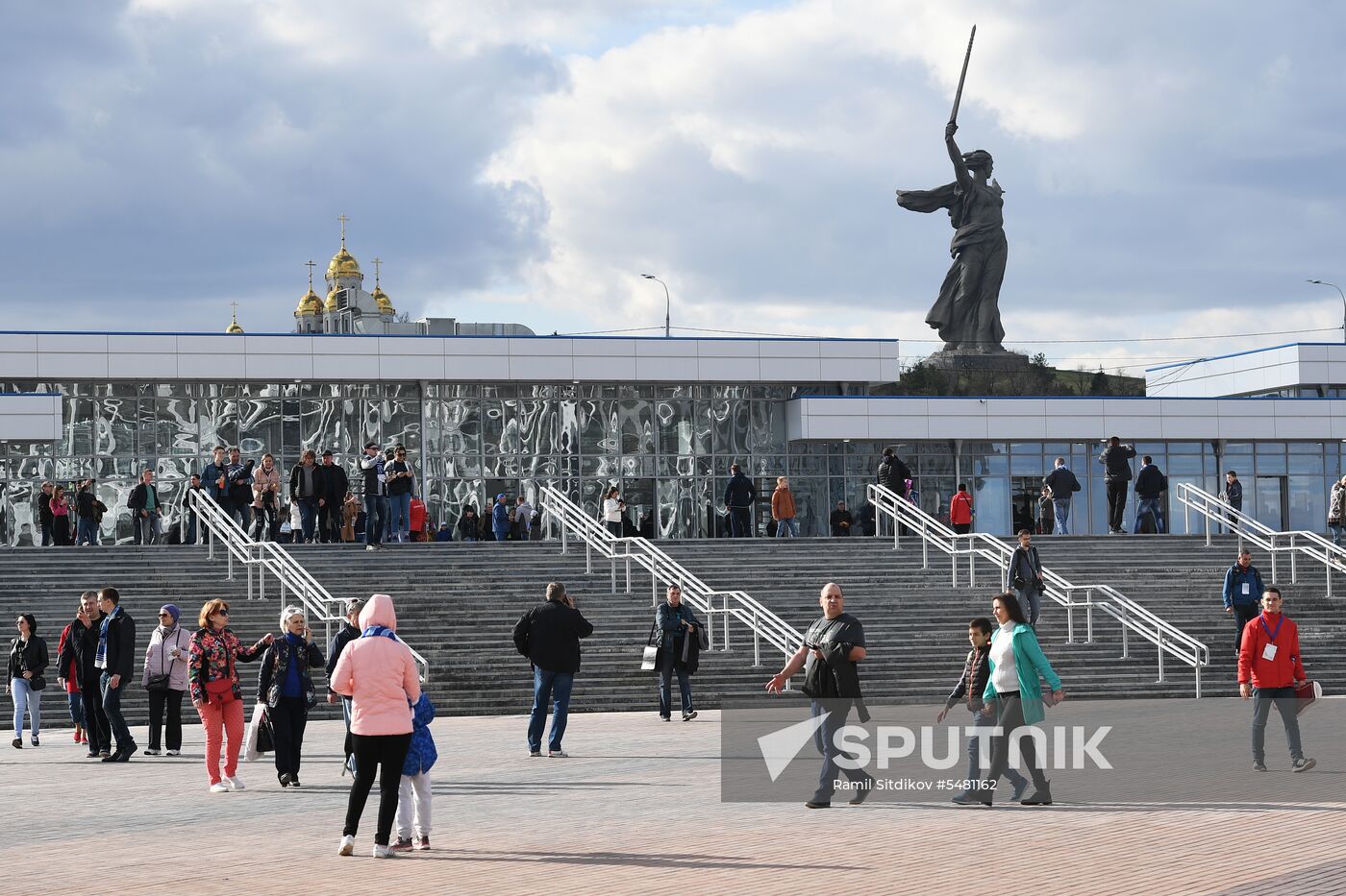 Football. Vogograd Arena hosts first official match