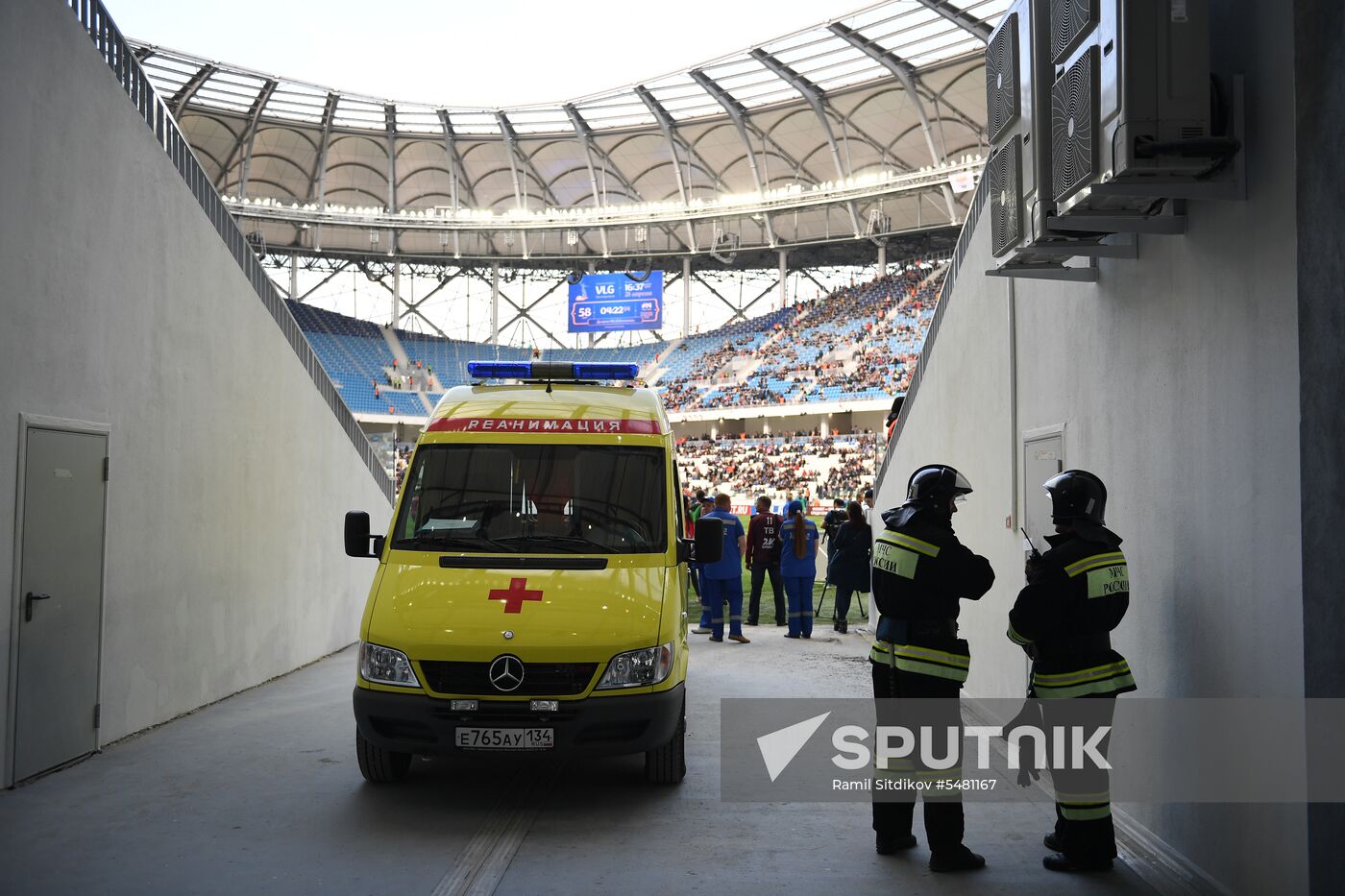 Football. Vogograd Arena hosts first official match