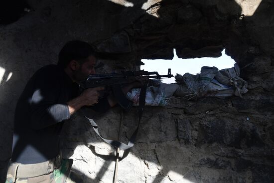 Situation around Yarmouk refugee camp south of Damascus