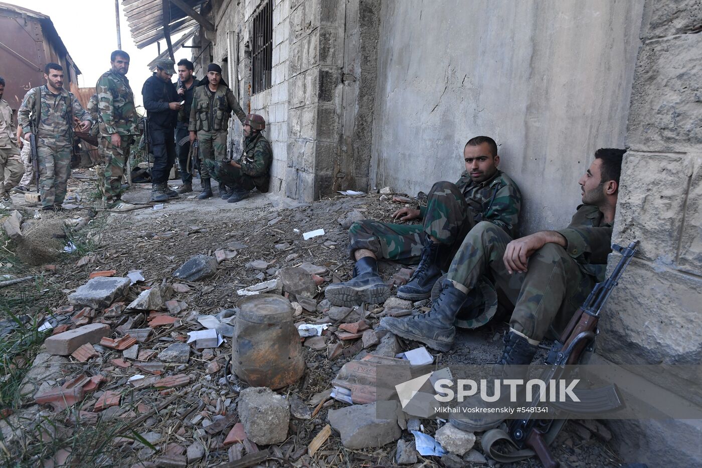 Situation around Yarmouk refugee camp south of Damascus