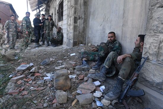 Situation around Yarmouk refugee camp south of Damascus