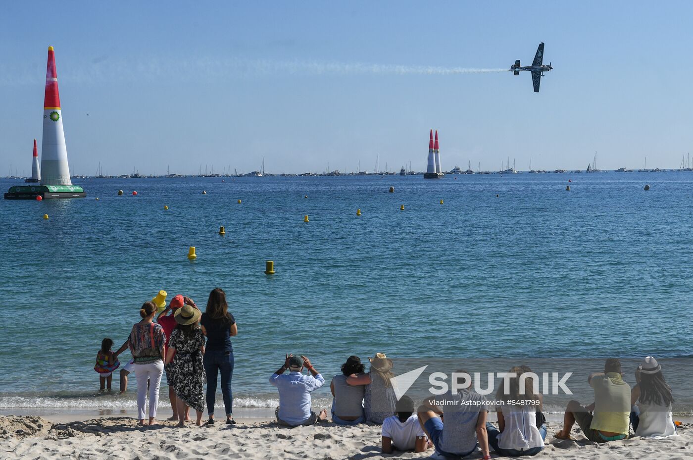 Red Bull Air Race Cannes. Day two