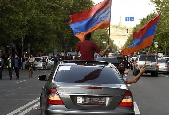 Rally in Yerevan due to Serzh Sargsyan's resignation