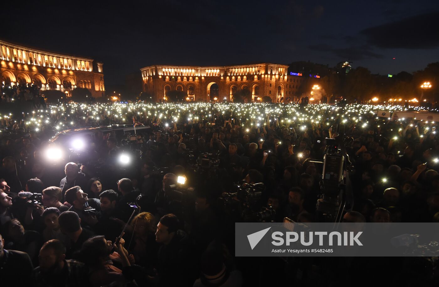 Rally in Yerevan due to Serzh Sargsyan's resignation