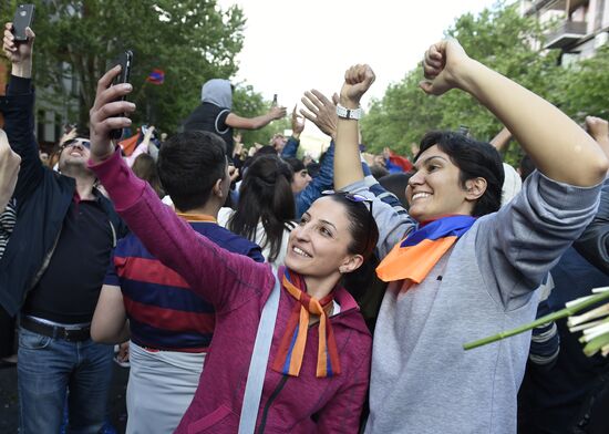 Rally in Yerevan due to Serzh Sargsyan's resignation