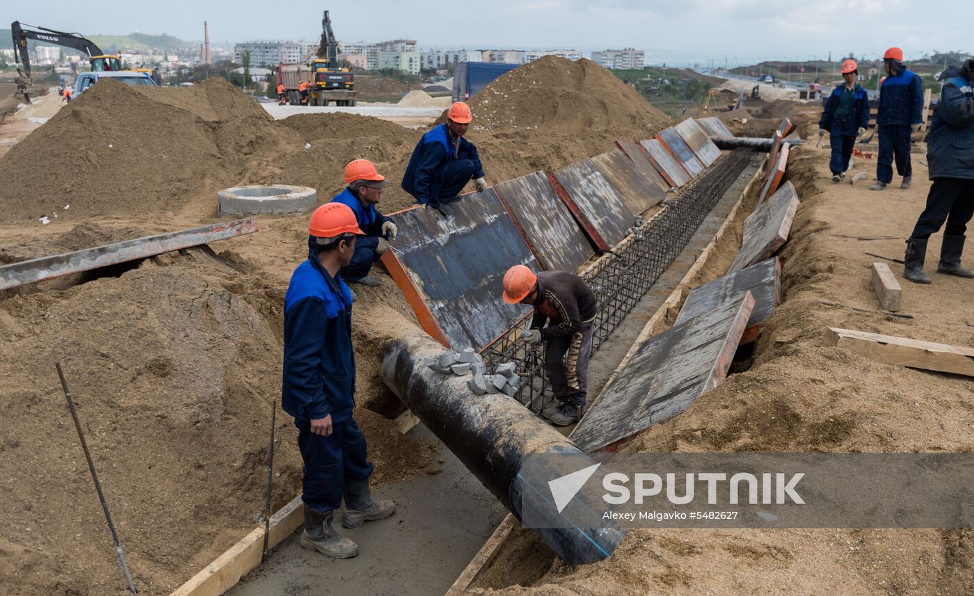 Construction of access roads to Crimean Bridge