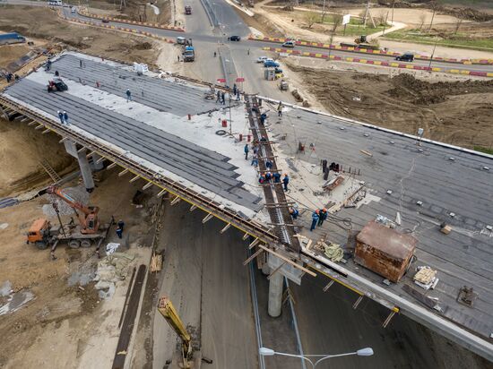 Construction of access roads to Crimean Bridge
