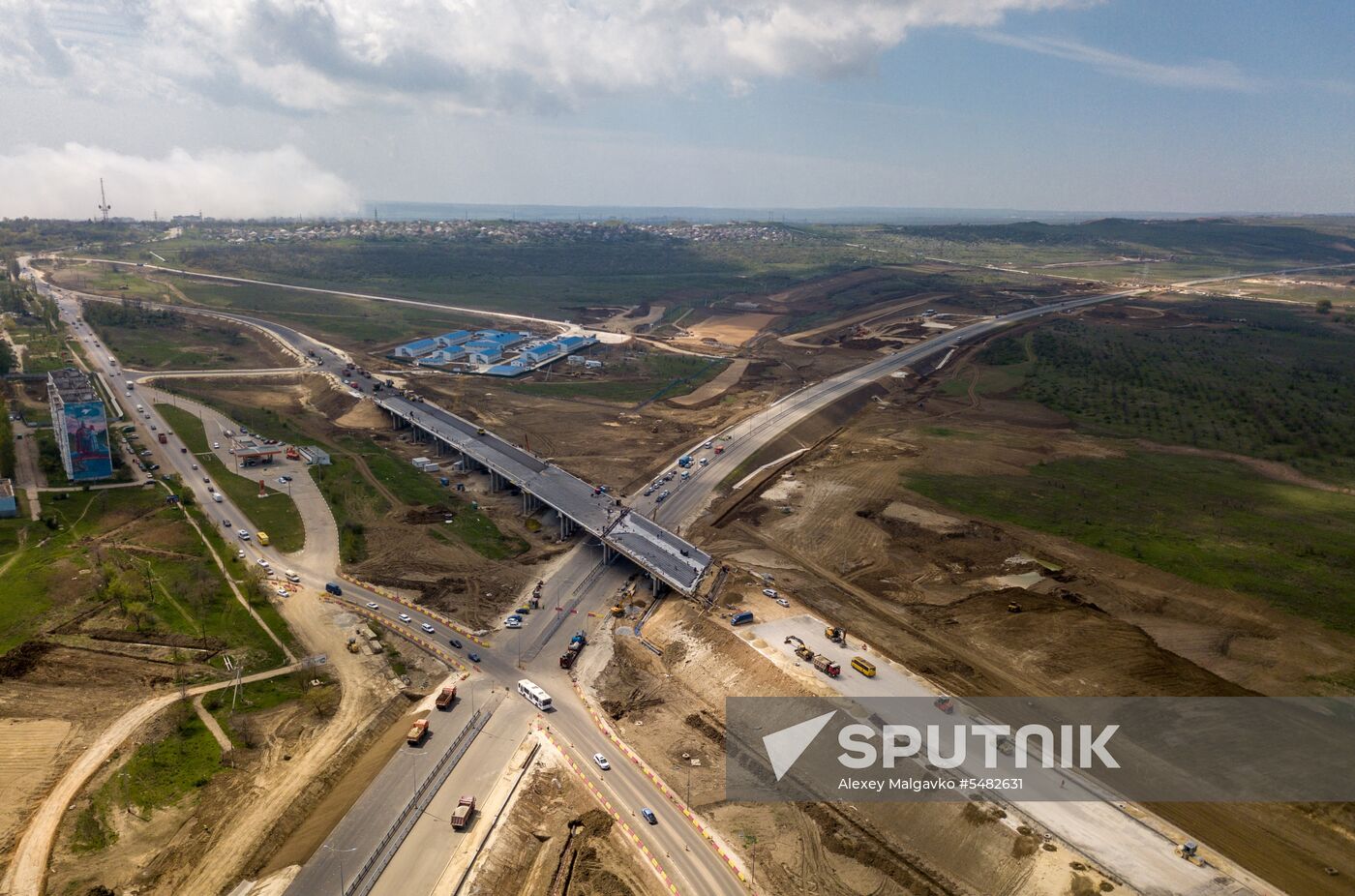 Construction of access roads to Crimean Bridge