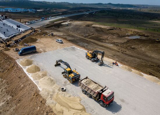 Construction of access roads to Crimean Bridge