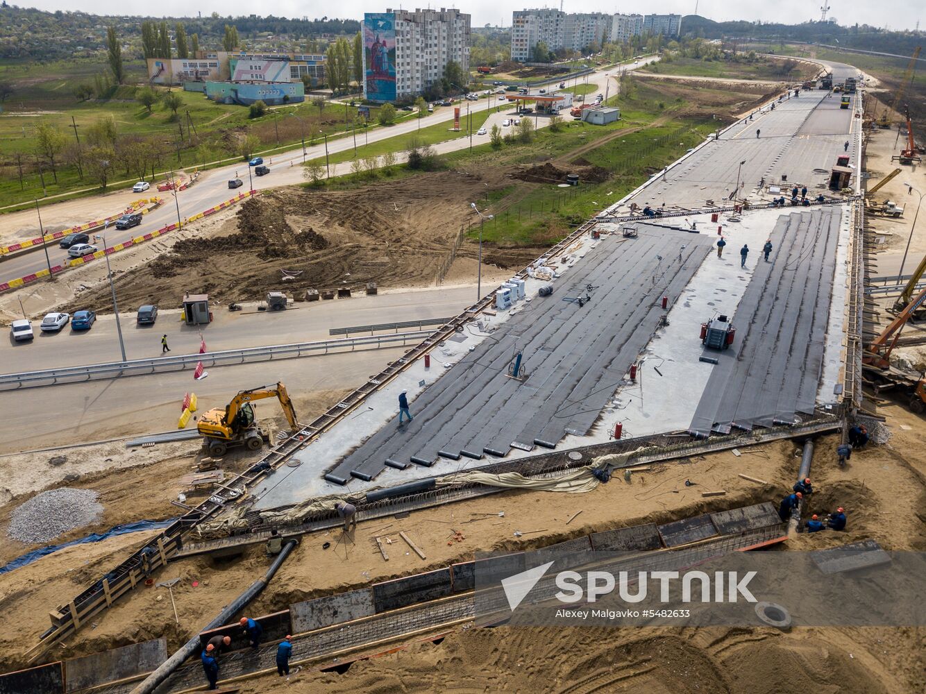 Construction of access roads to Crimean Bridge