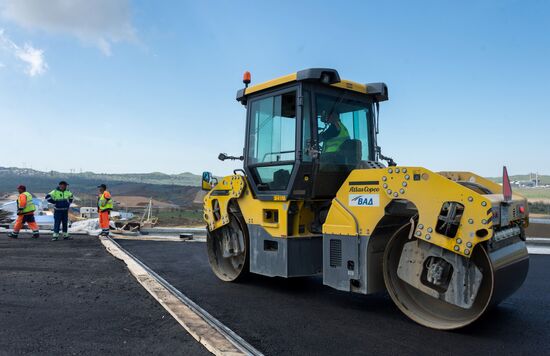 Construction of access roads to Crimean Bridge
