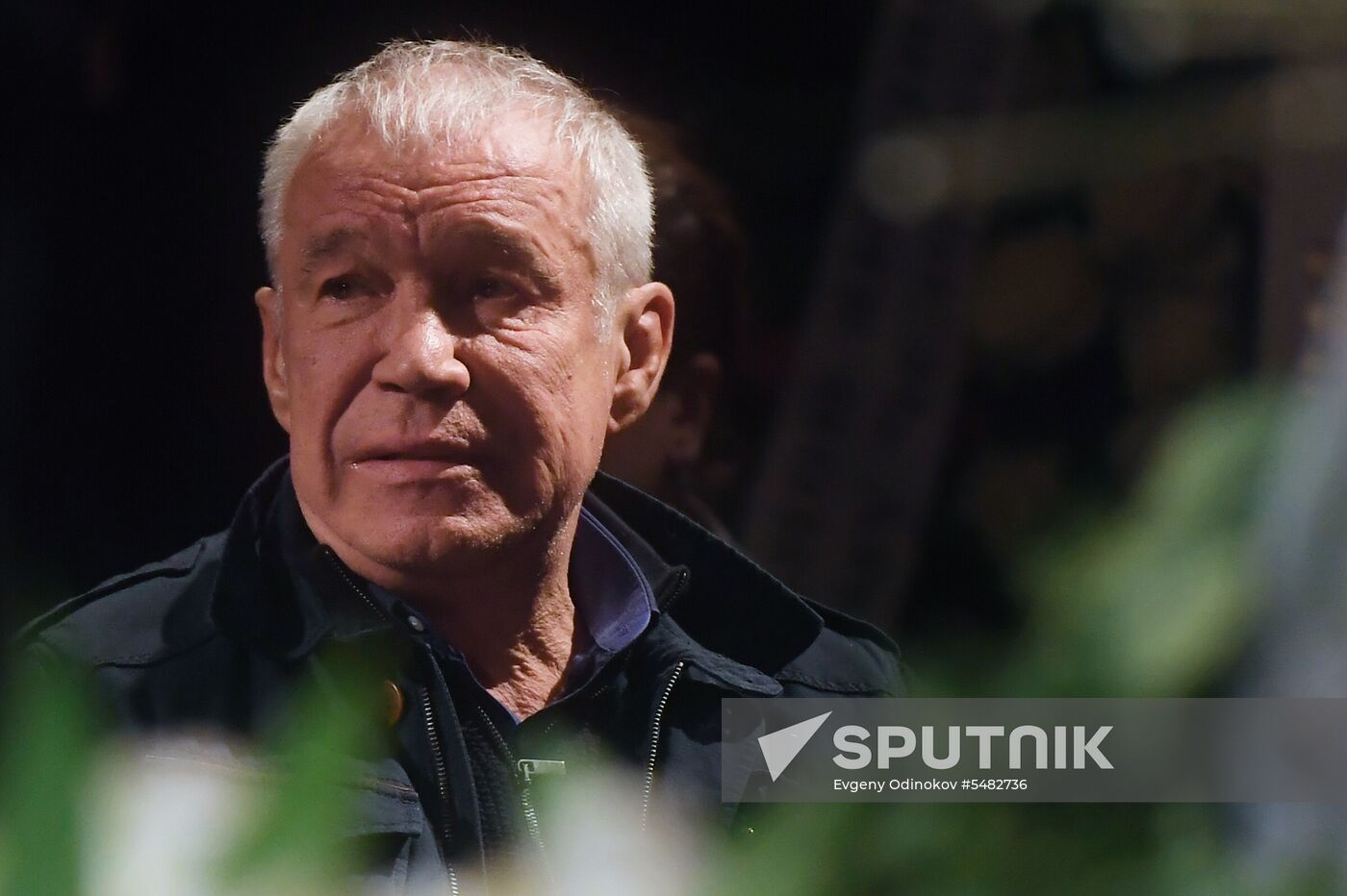 Paying last respects to actress Nina Doroshina