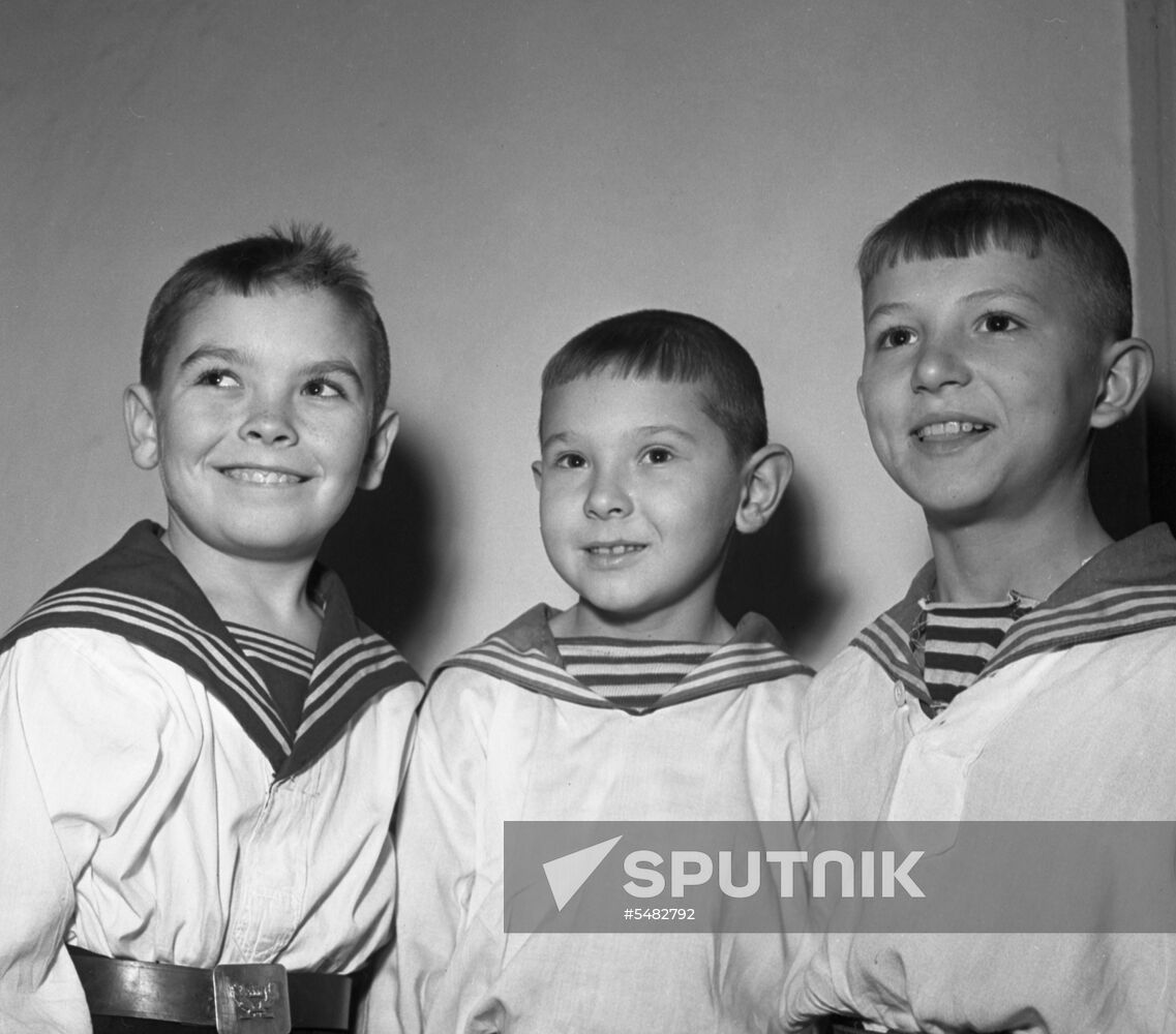 Young sailors' club