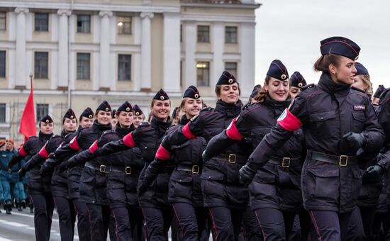 Victory Parade practice in St. Petersburg