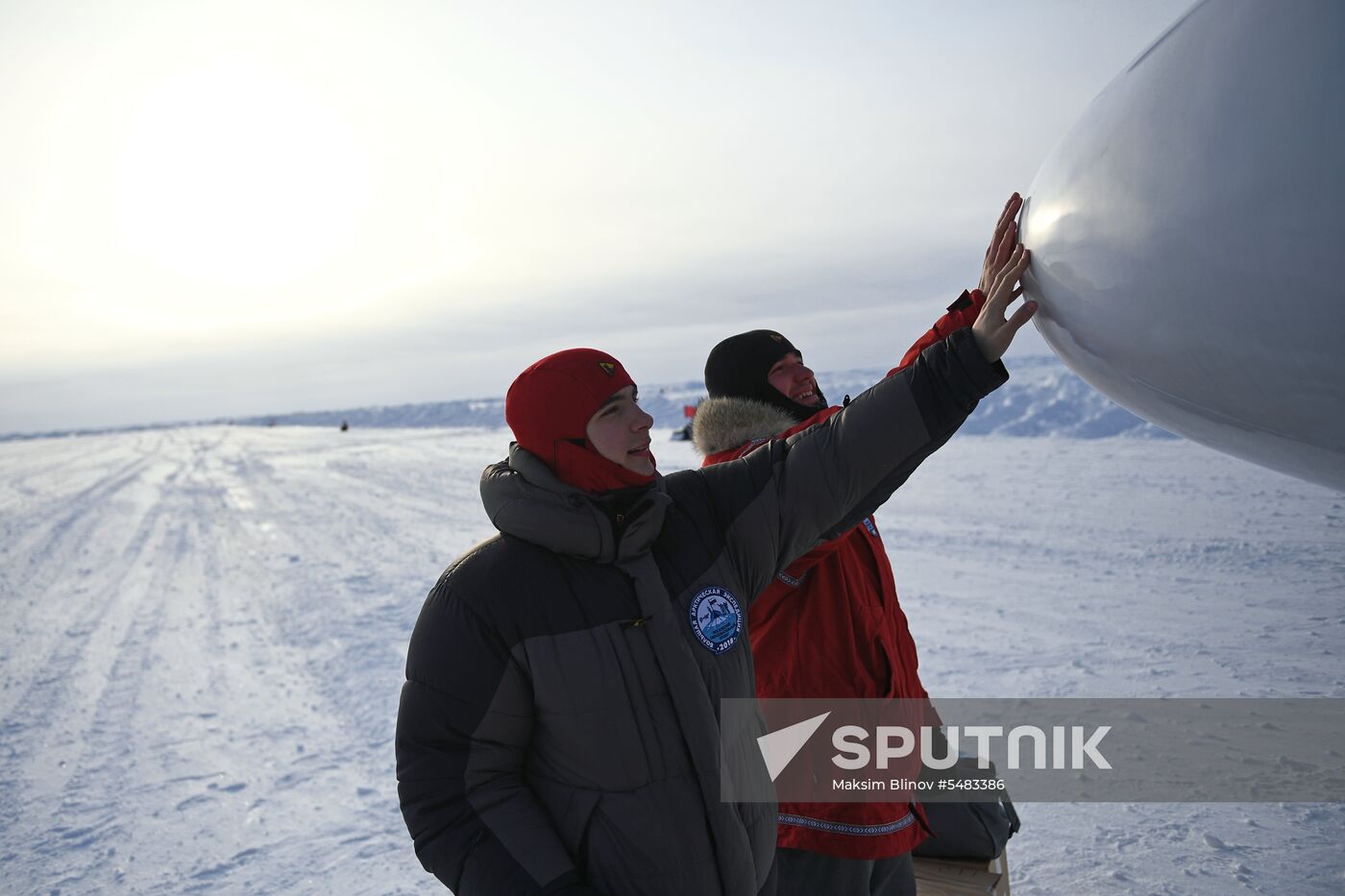 Arctic expedition to North Pole