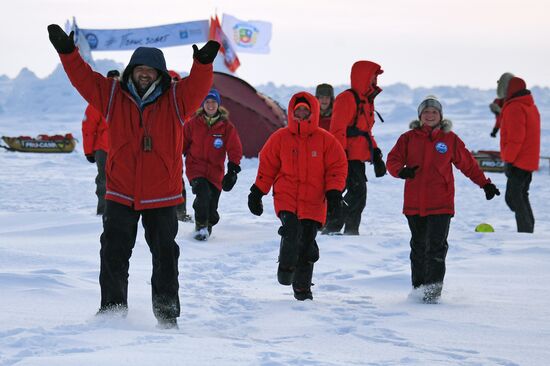 Arctic expedition to North Pole