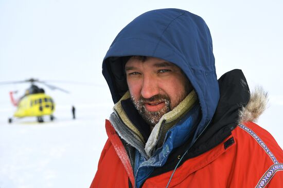 Arctic expedition to North Pole