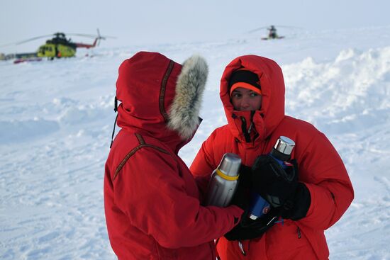 Arctic expedition to North Pole