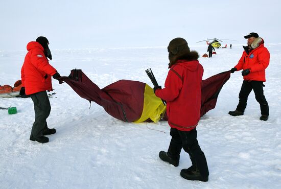 Arctic expedition to North Pole