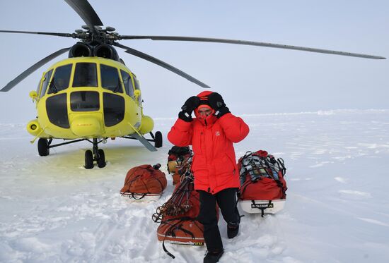 Arctic expedition to North Pole