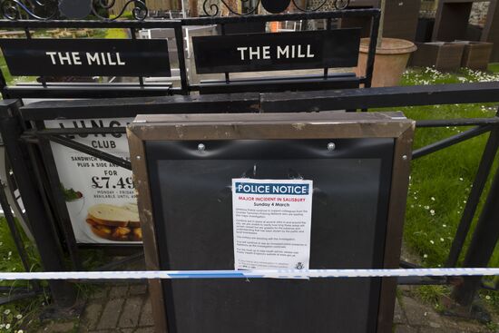 Salisbury begins cleaning spots related to Skripals poisoning