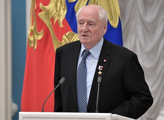 Russian President Vladimir Putin presents Hero of Labor of Russian Federation medals