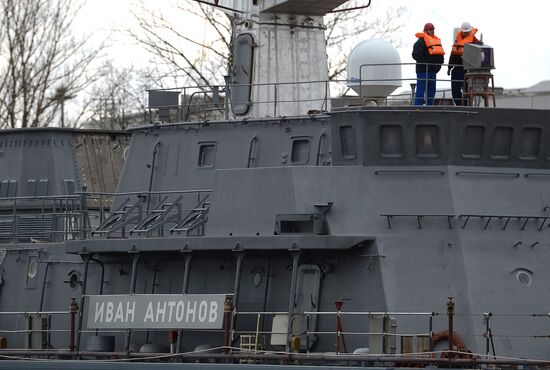 Launching mine countermeasures vessel Ivan Antonov in St. Petersburg