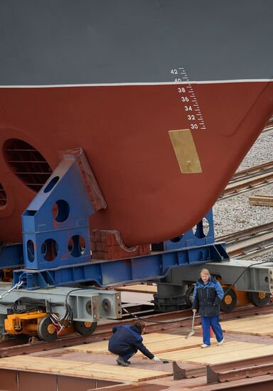 Launching mine countermeasures vessel Ivan Antonov in St. Petersburg
