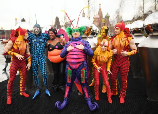 Cirque du Soleil performers open summer season in Zaryadye Park