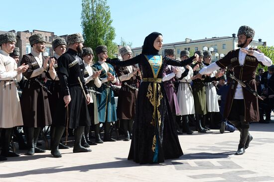 Grozny celebrates Chechen Language Day