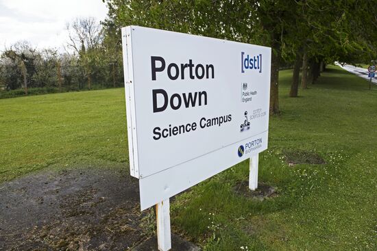 Clean-up begins in Salisbury following Skripal poisoning