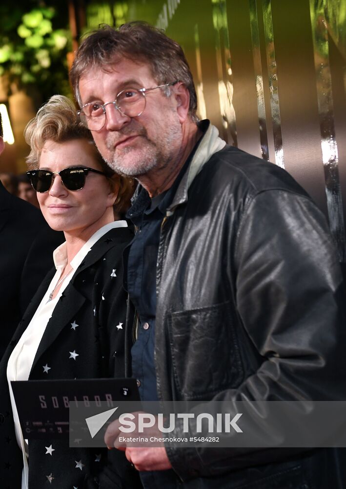 Moscow premiere of Konstantin Khabensky's Sobibor